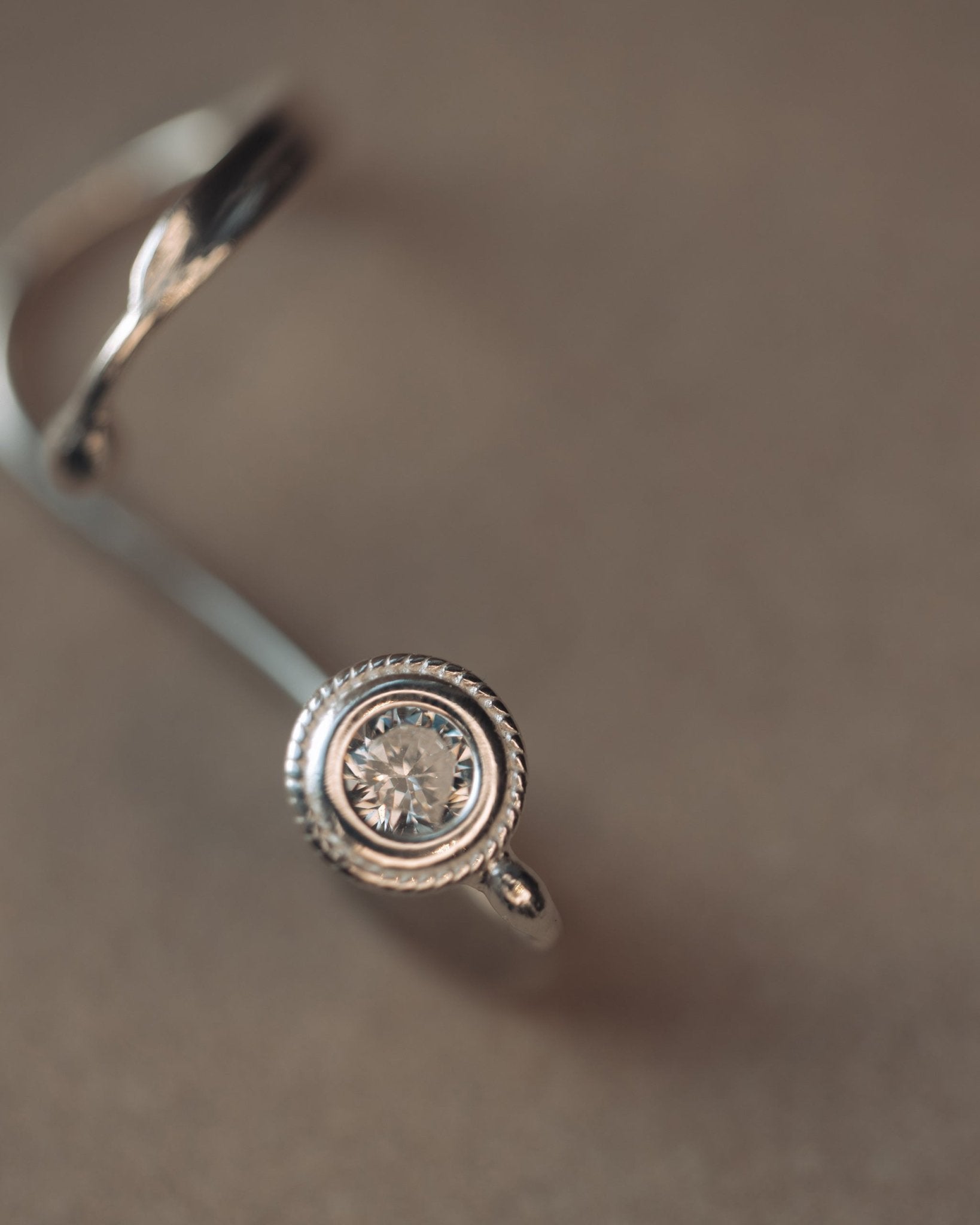 A CLASSIC EARCUFF Nella & Sina