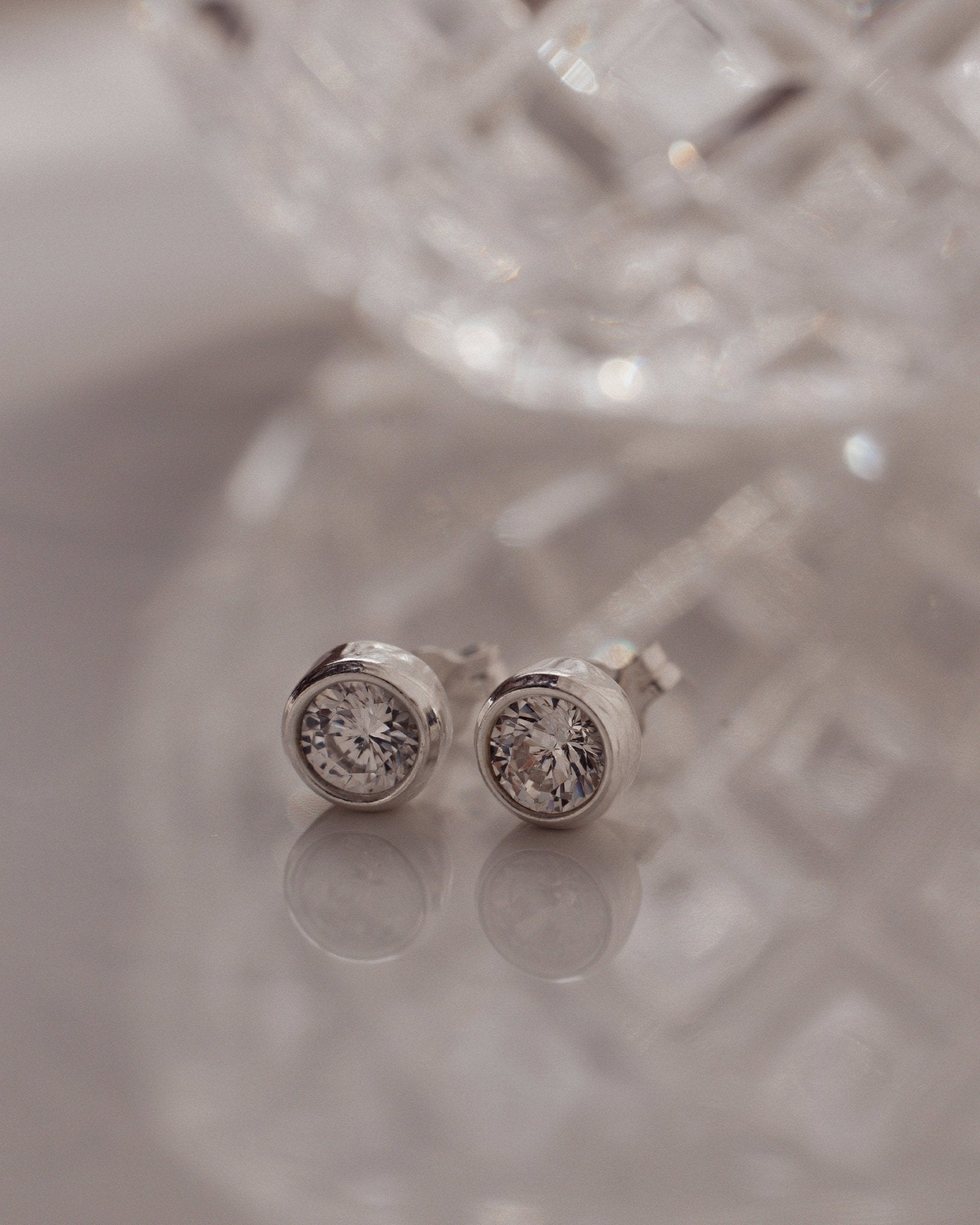 CROCATA Ohrstecker Nella & Sina