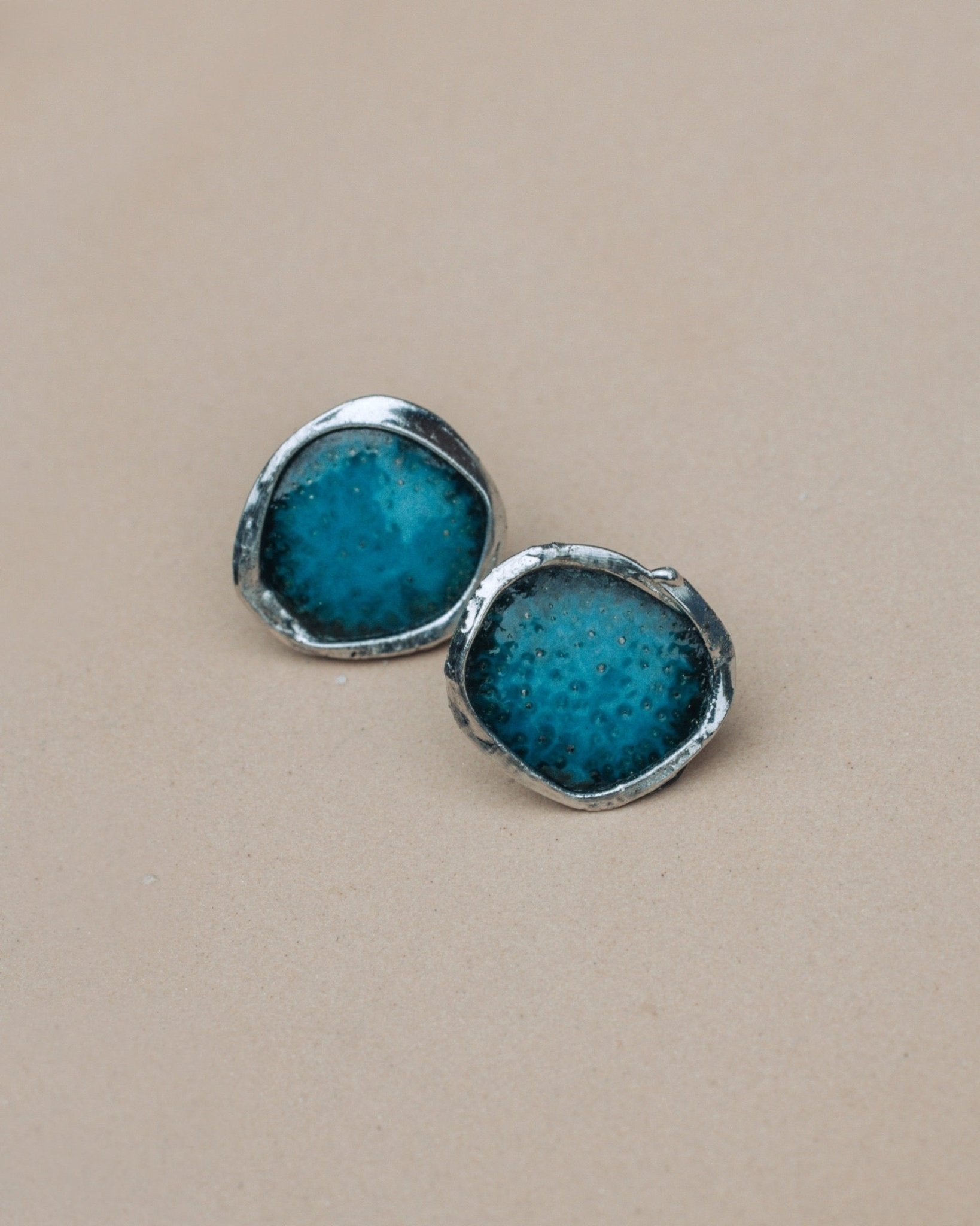 KUALA LUMPUR Ohrstecker Nella & Sina