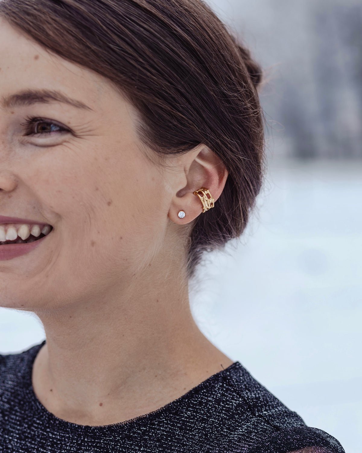 James Earcuff Nella & Sina